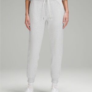 Lululemon Scuba High-Rise Joggers - Heather Grey